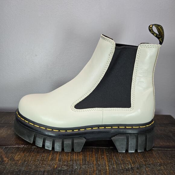 NEW Dr Martens Audrick Chelsea Boot Womens Size 10 Leather Platform Boot Taupe - Picture 7 of 11